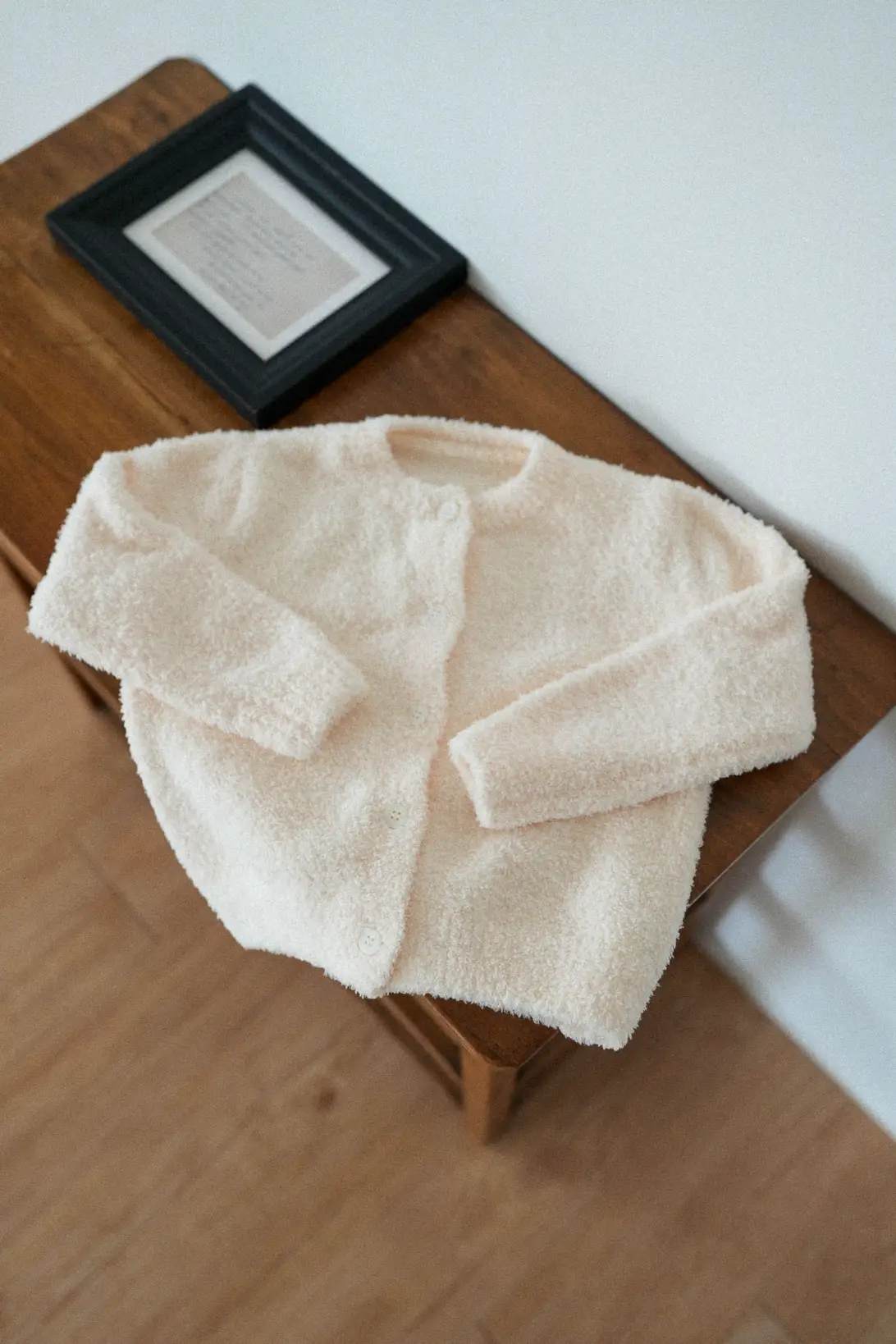 Fluffy Cloud Cardigan – mīksts bērnu kardigans krēmkrāsā