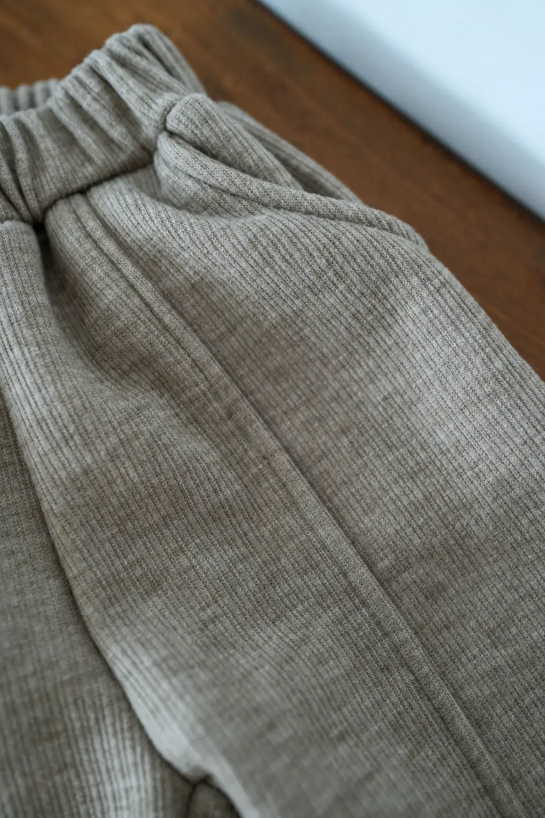 Sandy beige fleece joggers for kids