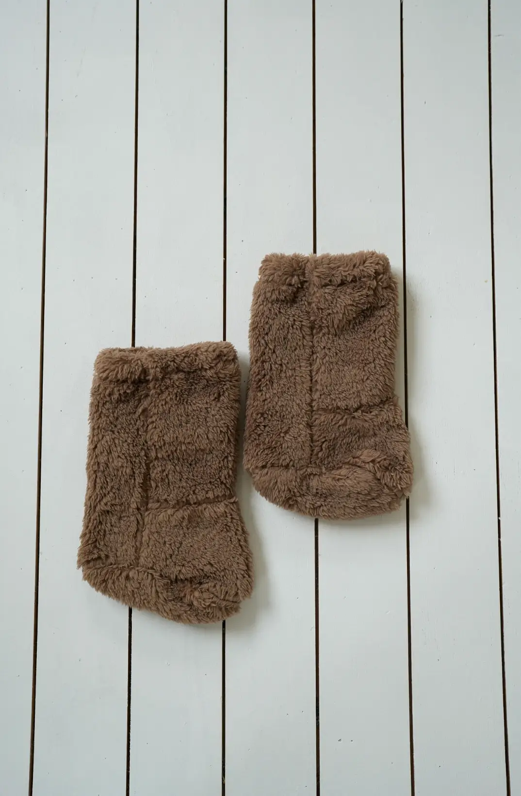 Teddy Oversize Socks in soft brown